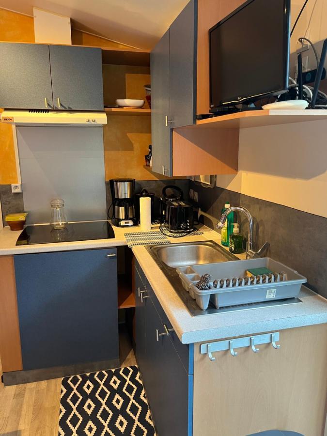 Mobilhomme bungalow 6 personnes villeneuve loubet marina baie des anges Extérieur photo